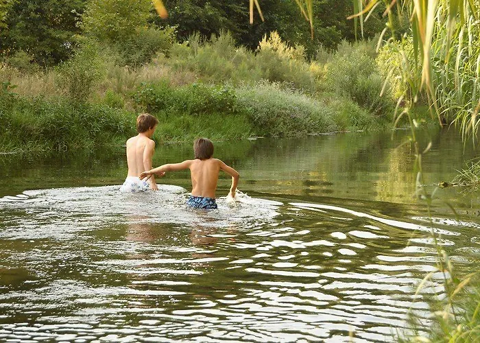 Pastoral Vadi 农家乐 Yanıklar